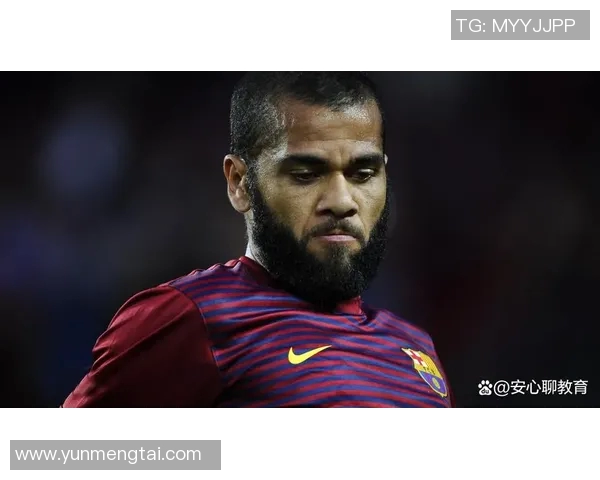 圆脸足球明星的魅力与风采解析